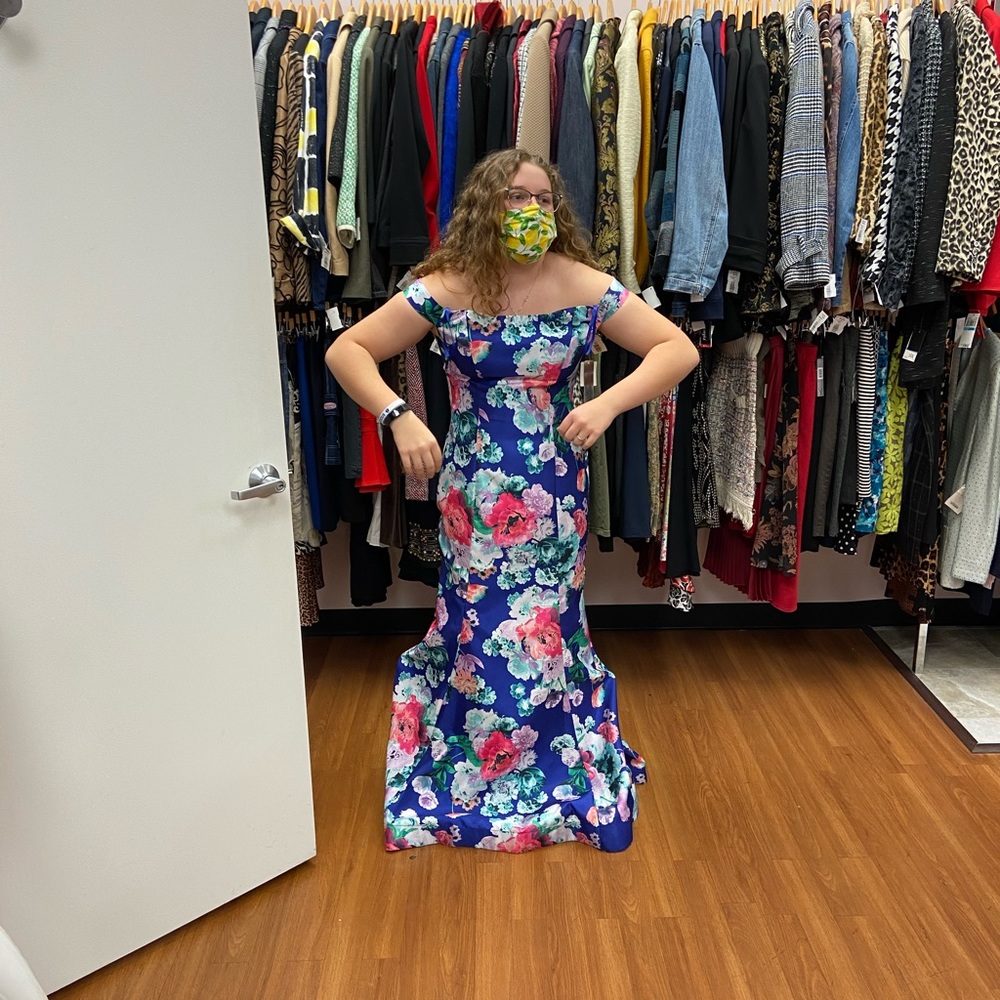 Meet your Posher, Grace